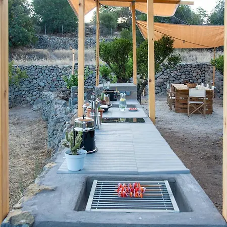 Holiday home Perivoli A Traditional Eco-accommodation In A Private Cultivated Garden *