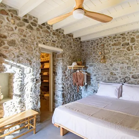 Perivoli A Traditional Eco-accommodation In A Private Cultivated Garden