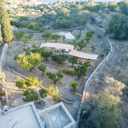Hébergement de vacances Perivoli A Traditional Eco-accommodation In A Private Cultivated Garden