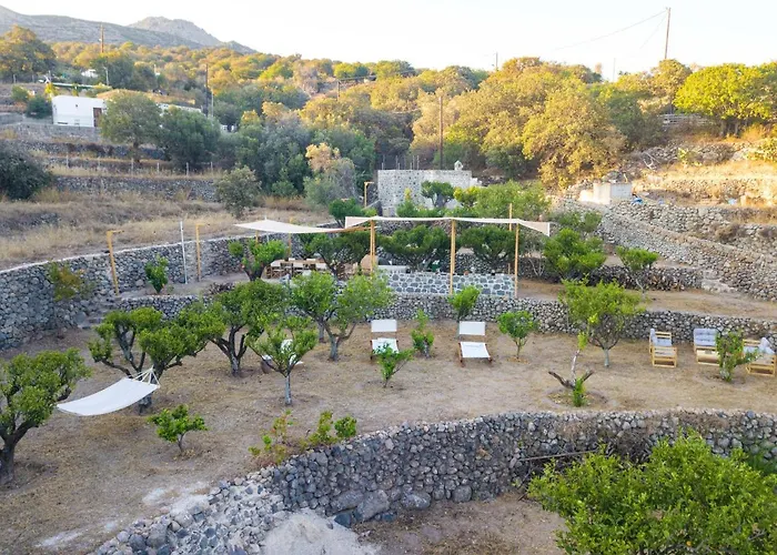 Perivoli A Traditional Eco-accommodation In A Private Cultivated Garden *