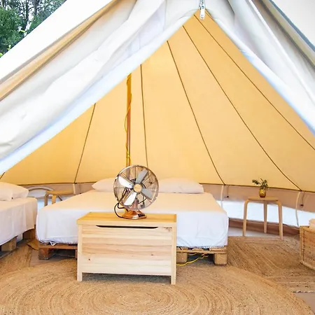 Perivoli A Traditional Eco-accommodation In A Private Cultivated Garden * Mandrákion