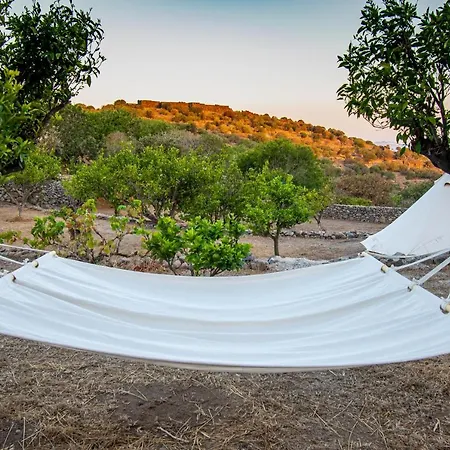 Perivoli A Traditional Eco-accommodation In A Private Cultivated Garden Semesterbostad *