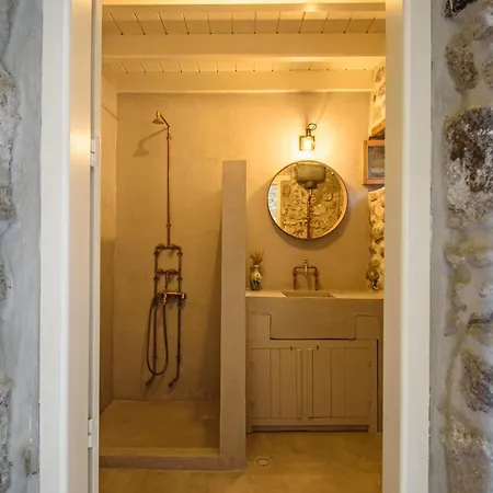 Ferienhaus Perivoli A Traditional Eco-accommodation In A Private Cultivated Garden