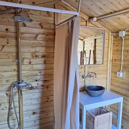 Perivoli A Traditional Eco-accommodation In A Private Cultivated Garden * Mandrákion