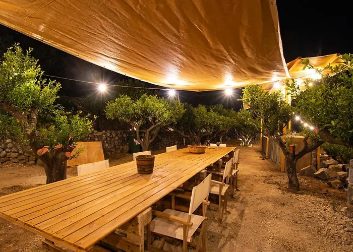 Perivoli A Traditional Eco-accommodation In A Private Cultivated Garden Tatil Evi Mandrákion